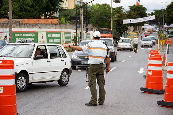 Fiscais da BHTrans solicitam debate sobre suas atribuições