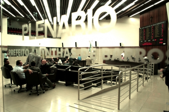 Reuniões plenárias podem ir até 31 de dezembro