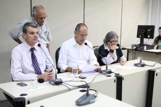 Vereadores Juliano Lopes, Bispo Fernando Luiz (Presidente) e Elaine Matozinhos aprovaram a proibição do uso de animais em shows