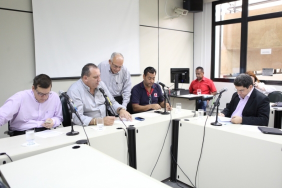 Comissão debaterá descarte de resíduos do desassoreamento da Lagoa da Pampulha. Foto: Mila Milowski