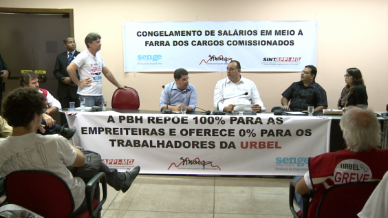 Sindicalistas e trabalhadores da Urbel foram recebidos pelo presidente da Casa, Wellington Magalhães (Imagem: Divulgação CMBH)