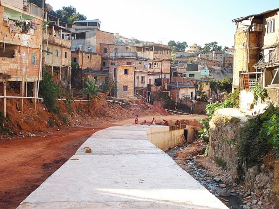 Capital tem mais de 450 mil moradores de vilas, favelas, conjuntos populares e outros assentamentos irregulares - Foto: PBH