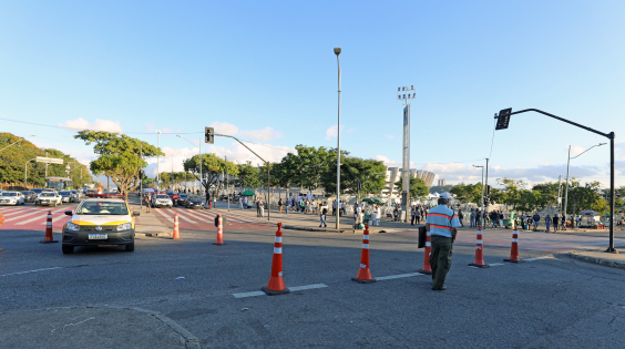 operação de trânsito no entorno do estádio Mineirão
