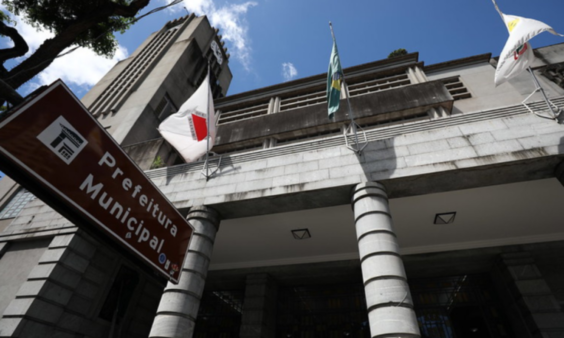 fachada da prefeitura de belo horizonte