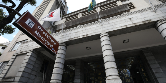 Fachada do prédio da Prefeitura de BH