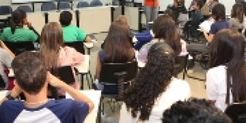 Escola do Legislativo fecha o semestre com mais de 3400 pessoas atendidas