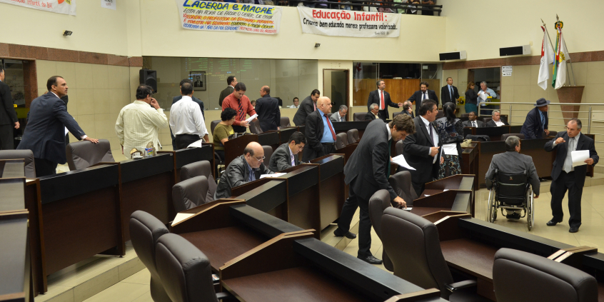 Vereadores aprovam PL dos pipoqueiros em primeiro turno