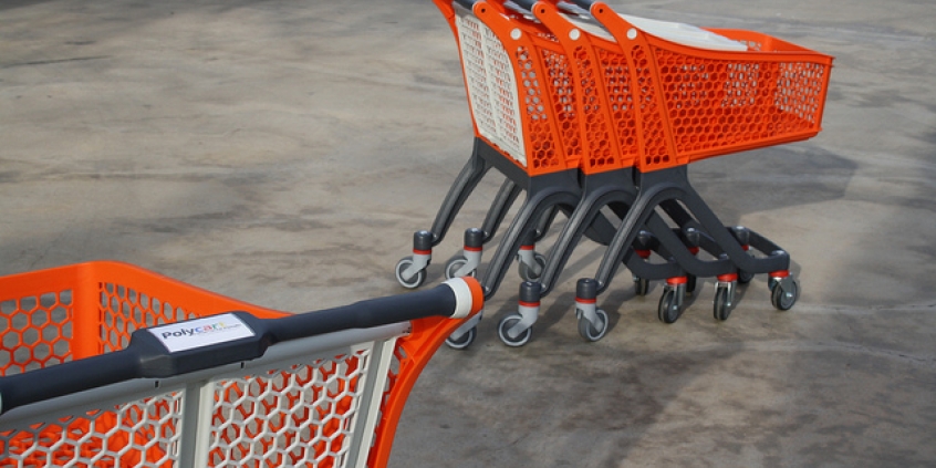 Norma atenta para ameaças à saúde que carrinhos e cestos sujos podem oferecer / Foto: Polycart/Creative Commons