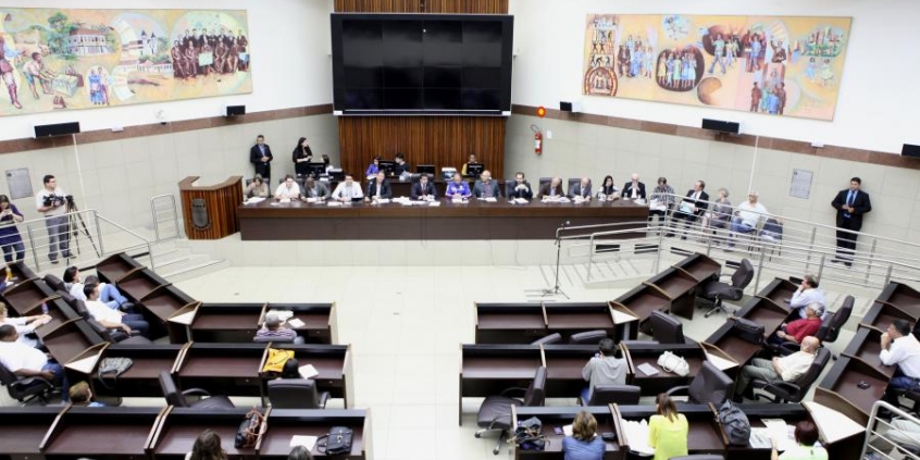 Falta de médicos no SUS pode ser justificada por más condições de trabalho