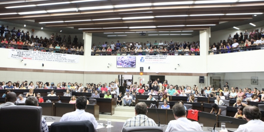 Administração Pública debate mudanças na avaliação de desempenho dos servidores da PBH. Foto: Mila Milowski/CMBH