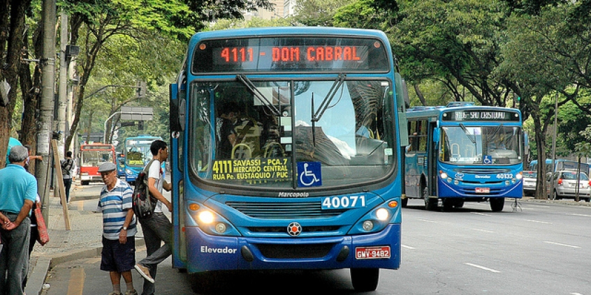 PL sugere que ônibus coletivos rodem com gás natural veicular - Imagem: Portal PBH