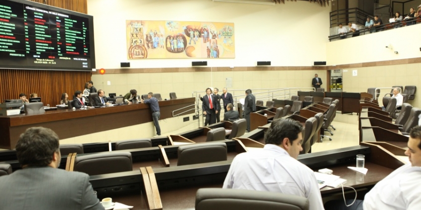 Penúltima reunião plenária ordinária do mês de maio