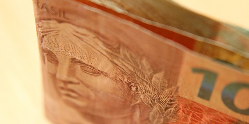 Papel moeda. Notas de 10 reais.