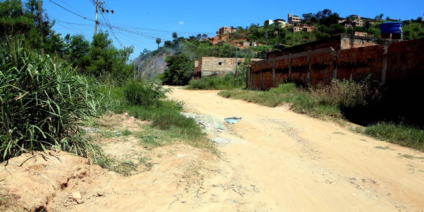 Pendente de regularização, Bairro Tiradentes não tem infraestrutura urbana 