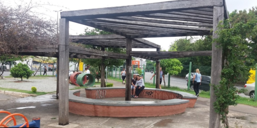 Comunidade relata problemas de trânsito no entorno do Parque das Jabuticabeiras