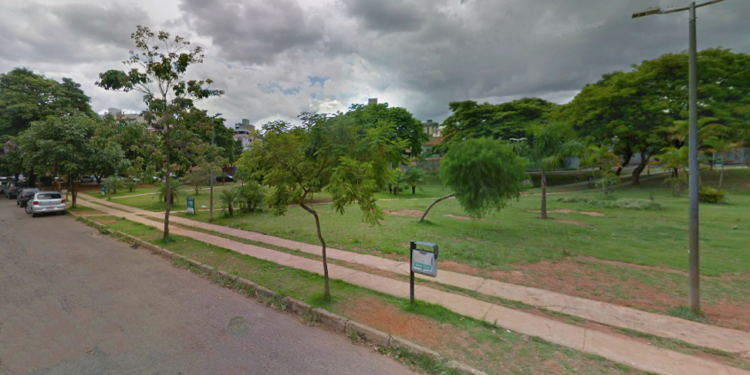 Praça Manoel de Souza Barros, Bairro Castelo