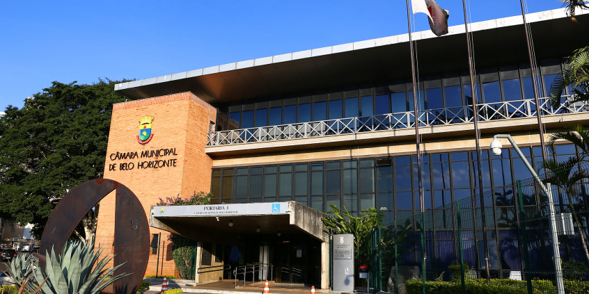 Fachada do prédio da Câmara de BH