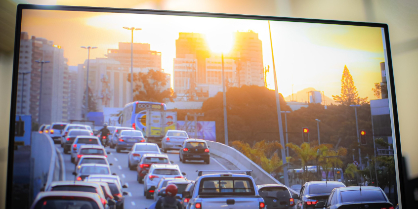 Avenida Amazonas muito movimentada no fim de tarde