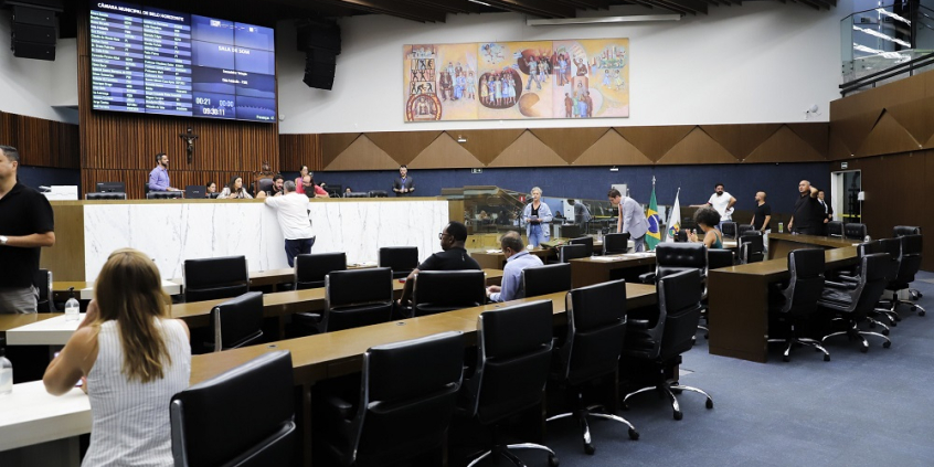 Vereadores no Plenário Amintas de Barros