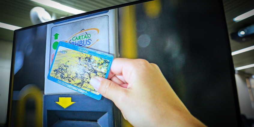 Foto ilustrativa do cartão BHBUS