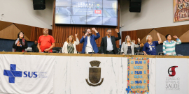 Vereador Dr. Bruno Pedralva e convidados no Plenário Amintas de Barros