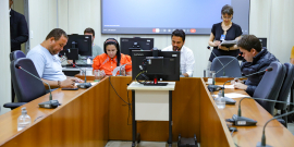 Vereadores no Plenário Camil Caram