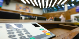 Foto de um terminal de votação