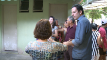 Vereador ouve usuários em centro de saúde na Pampulha. Foto: Divulgação CMBH