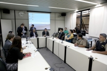 Delegado Edson Moreira e Pedro Patrus debateram questão com representantes do poder público e moradores