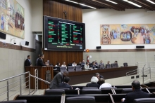 28ª reunião ordinária do plenário, em 10 de abril de 2013