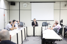 Despoluição da represa foi tema de audiência (Foto: Mila Milowski).