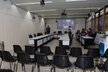 Plenário Helvécio Arantes durante reunião da comissão