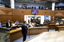 Vereadores no Plenário Amintas de Barros